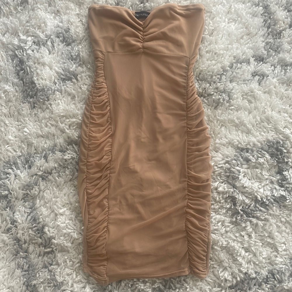 Pretty Little Thing Tan Mesh Bodycon Bandeau Dress